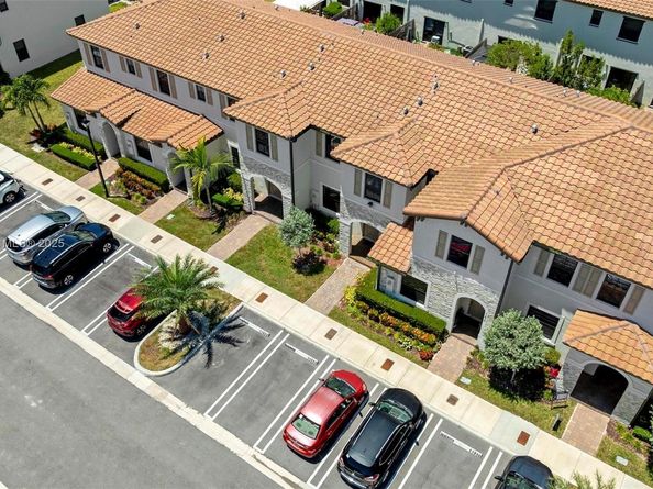 11823 SW 247th Ter, Homestead FL 33032