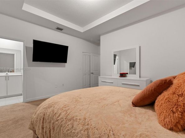 11823 SW 247th Ter, Homestead FL 33032