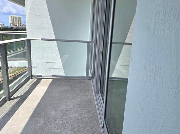 1600 SW 1st Ave 809, Miami FL 33129