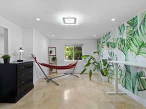 3506 NE 166th St 4, North Miami Beach FL 33160