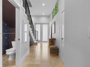 3506 NE 166th St 4, North Miami Beach FL 33160