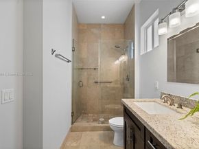 3506 NE 166th St 4, North Miami Beach FL 33160