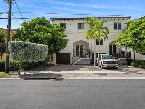 3506 NE 166th St 4, North Miami Beach FL 33160