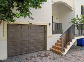 3506 NE 166th St 4, North Miami Beach FL 33160