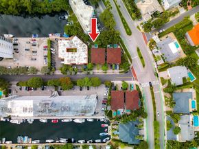 3506 NE 166th St 4, North Miami Beach FL 33160
