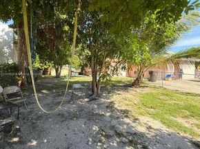 3009 S Terrace Dr, West Palm Beach FL 33407