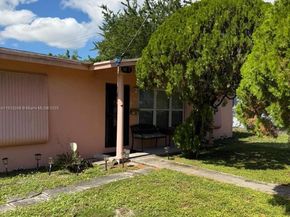 3009 S Terrace Dr, West Palm Beach FL 33407