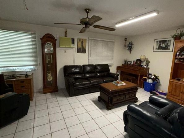 3009 S Terrace Dr, West Palm Beach FL 33407