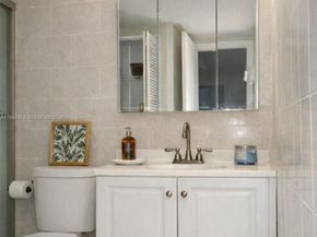 4845 NW 7th St 1065, Miami FL 33126