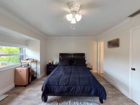 13731 SW 84th St C11, Miami FL 33183