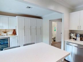 13731 SW 84th St C11, Miami FL 33183