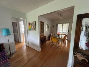 2270 SW 24th St, Miami FL 33145