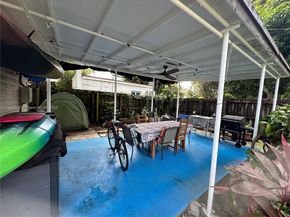 2270 SW 24th St, Miami FL 33145