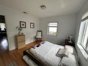 2270 SW 24th St, Miami FL 33145