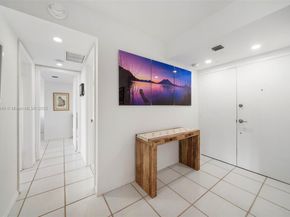 155 Ocean Lane Dr 1104, Key Biscayne FL 33149