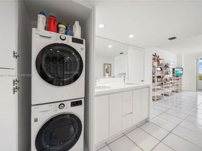 155 Ocean Lane Dr 1104, Key Biscayne FL 33149