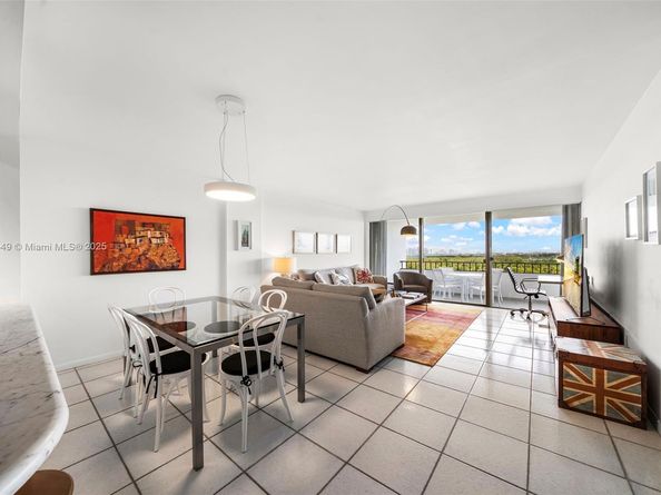 155 Ocean Lane Dr 1104, Key Biscayne FL 33149