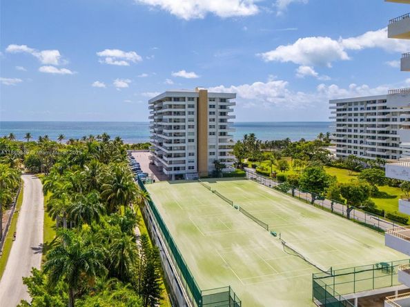 155 Ocean Lane Dr 1104, Key Biscayne FL 33149