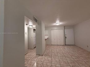210 Fontainebleau Blvd 210, Miami FL 33172