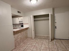 210 Fontainebleau Blvd 210, Miami FL 33172
