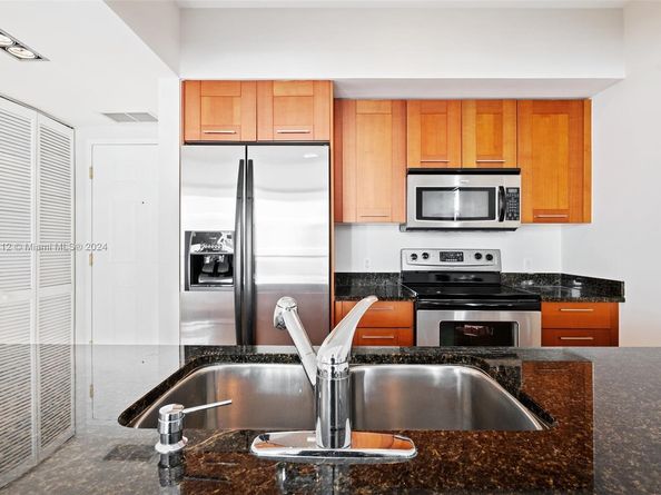 4100 Salzedo St 816, Coral Gables FL 33146