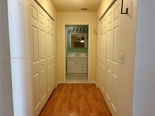 2050 SW 24th Cir, Boynton Beach FL 33426