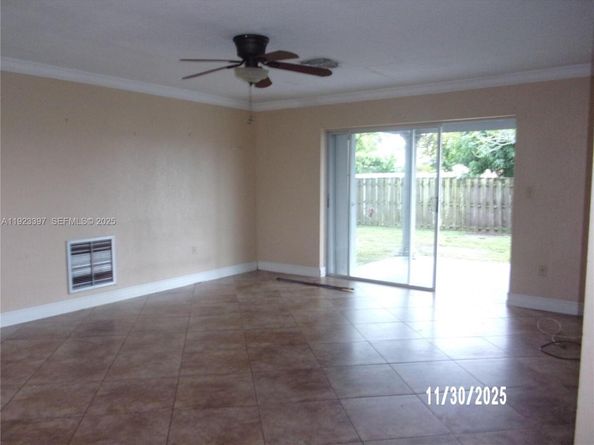 Undisclosed Address #A11923397, Pembroke Pines FL 33024