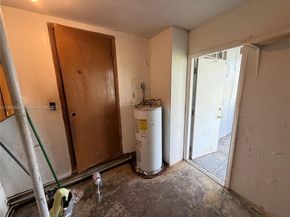 2960 Avenue F, Riviera Beach FL 33404
