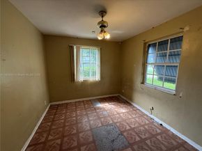 2960 Avenue F, Riviera Beach FL 33404