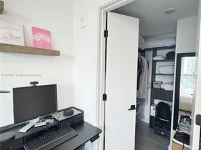 227 NE 2nd St 2105, Miami FL 33132