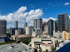 227 NE 2nd St 2105, Miami FL 33132