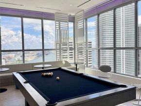 227 NE 2nd St 2105, Miami FL 33132
