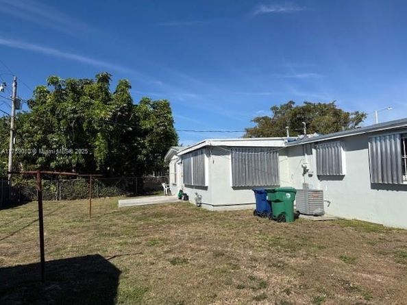 10460 SW 149th St, Miami FL 33176
