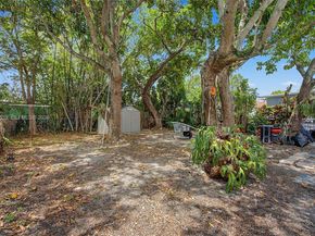 Undisclosed Address #A12025639, Miami FL 33135