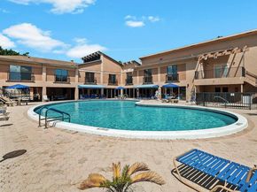 7220 Lake Cir Dr 301, Margate FL 33063