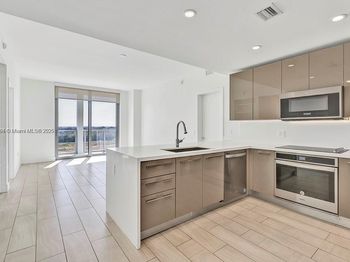 2000 Metropica Way