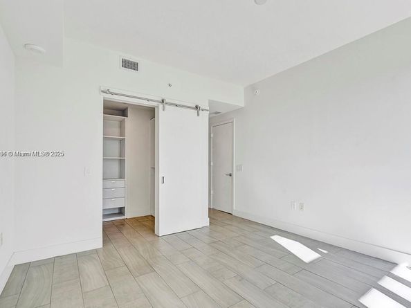 2000 Metropica Way 907, Sunrise FL 33323