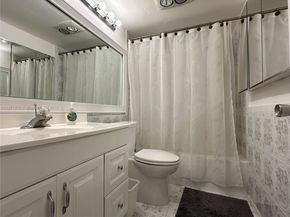 8901 E Hollybrook Blvd 306, Pembroke Pines FL 33025