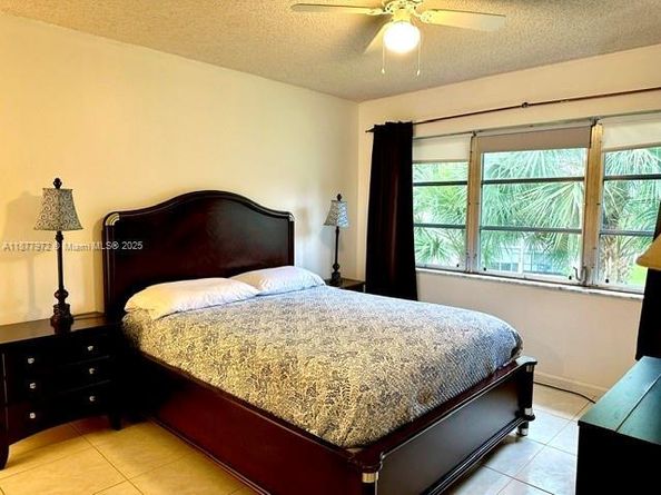 8901 E Hollybrook Blvd 306, Pembroke Pines FL 33025