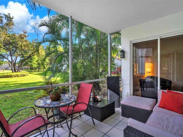 9239 NW 9th Pl C1L, Plantation FL 33324