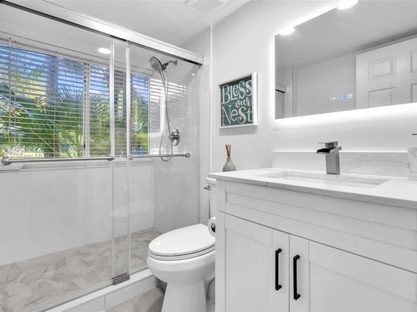 9239 NW 9th Pl C1L, Plantation FL 33324