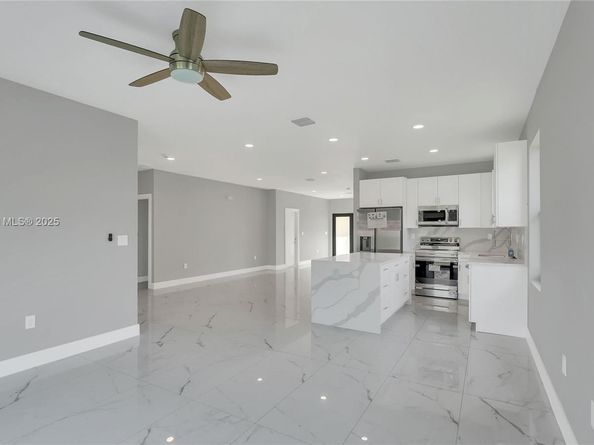 1240 NW 30th Ave, Fort Lauderdale FL 33311