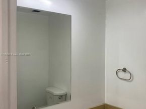 1985 S Ocean Dr 22A, Hallandale Beach FL 33009