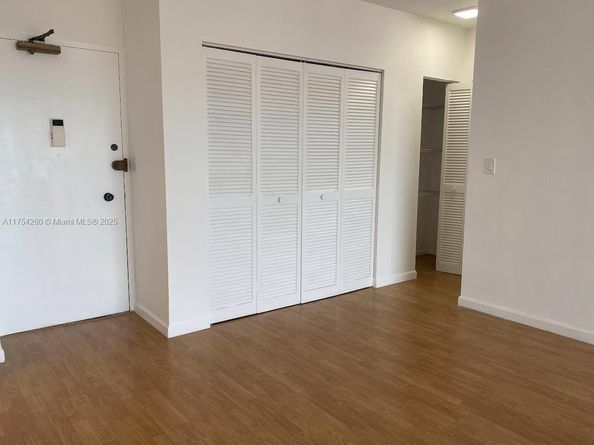 1985 S Ocean Dr 22A, Hallandale Beach FL 33009