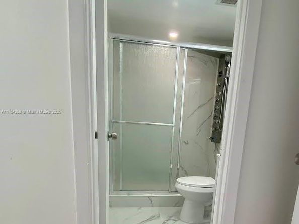 1985 S Ocean Dr 22A, Hallandale Beach FL 33009