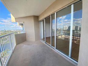 1985 S Ocean Dr 22A, Hallandale Beach FL 33009