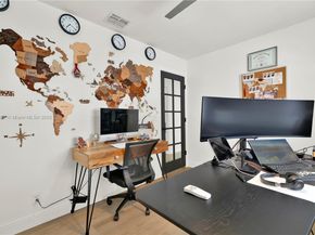 8525 NW 49th Dr, Coral Springs FL 33067