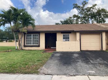 9531 W Heather Ln