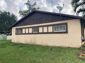 9531 W Heather Ln, Miramar FL 33025