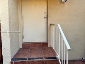 201 W Park Dr 2032, Miami FL 33172